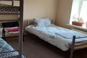 Genius Hostel Center with Grill zone and yard, Chisinau