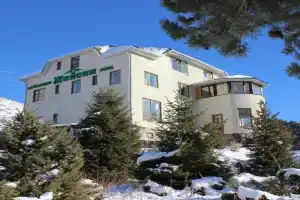 Zhaysan Guest house, Karakol