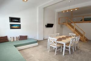 Tinos youth apartment, Tinos Town