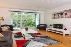 Your Dream Flat in the City Centre + Free Parking Apartments, Tallinn