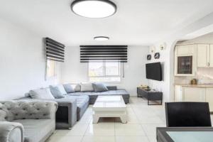 relaxing duplex Apartments, Ashdod