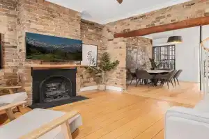 Ultimo l Renovated 2 Bedroom House With Rooftop Balcony, Sydney