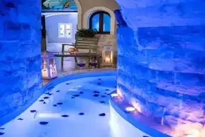 Elite Villa 1 Bedroom Villa Cycladic Character Private Jacuzzi, Fira