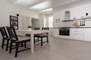 Incantevole loft in centro Apartments, Perugia