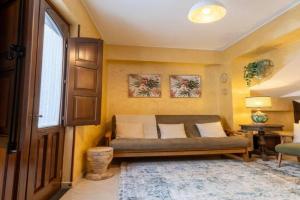 The Cyclops Retreat - Seaview Guest house, Aci Trezza
