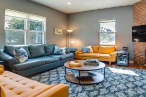 Family-Friendly Shadyside Gem Near Dtwn Guest house, Pittsburgh