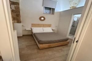 Castrum Rooms, Mesagne