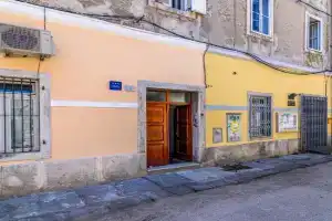 Apartments with WiFi - 21407, Stignano di Pola