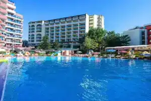 Admiral Plaza Apartments, Sunny Beach