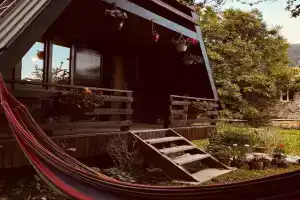 Cottage Mida, Mestia