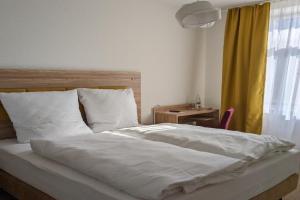 Gasthaus Mandelhof Hotel, Neustadt an der Weinstrasse