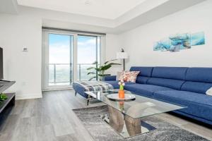 Modern 1BR Condo - King bed - Cityscape Views Apartments, Kitchener