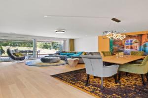 Exclusive spacious Apt. with garden in Apartments, Zurich
