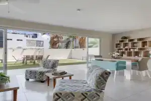 Deluxe fully furnished 2bd Apartments, Cancun