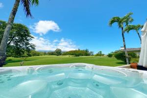 Coral Hale 5br 3ba Luxury Home, AC, Hot Tub and Stunning Views Guest house, Princeville