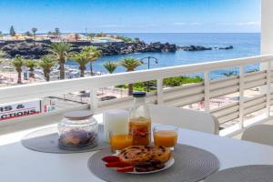 Beachfront Gem by Dream Homes Tenerife Apartments, Puerto de Santiago
