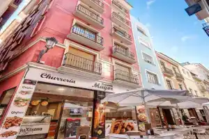 Apartamentos Globus by Be, Alicante