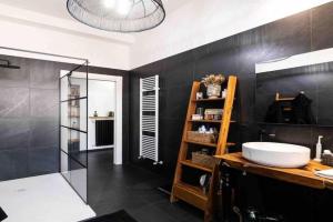 Apartment Design 5 Stelle, Novara