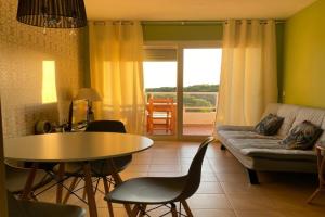 Apartamento MARINA PLAYA, primera linea de mar, Blanes