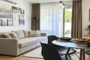 Linden Apartman 002 - Adults Only, Mosonmagyarovar