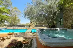 THE HOUSE ROSH PINA - 3BRM WITH POOl, Rosh Pinna
