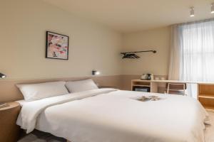 La Florida Suites by Olala Homes, Cornella de Llobregat