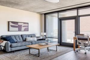 Lakeview 1br w gym grills nr lakefront trail CHI-983 Apartments, Chicago