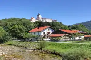 Ferienwohnung Schlossblick Apartments, Aschau