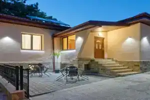 Kshcha za gosti Relax Villa, Khisarya