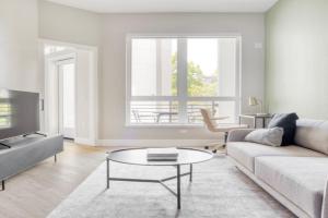 Mountain View 1br w wd pool gym nr tech HQs SFO-1200 Apartments, Sunnyvale