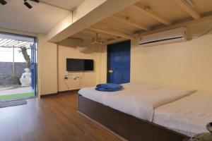 Ranger - Bandra West Apartments, Mumbai