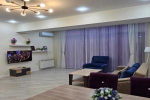 Park Azure Comfortable Apartment, Baku