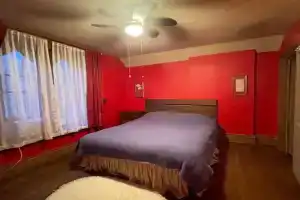 THE RED STAR ROOM A, Niagara Falls