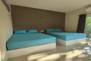 ริมธารริเวอร์เพลส Hotel, Surat Thani City