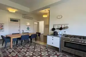 Home in Apartments, Jerusalem