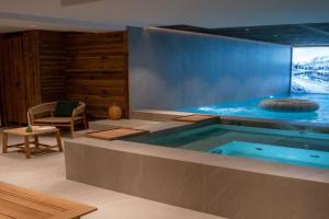 Silverstone by Alpine Resorts, Val-d'Isere