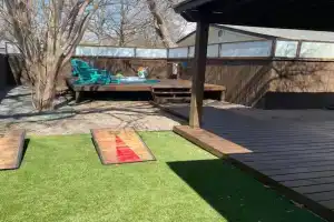 Brentwood de Maria -Cowboy Pool & Dog Friendly Villa, Austin