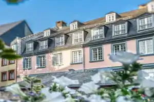 Stadthaus (22 Gäste) Guest house, Monschau