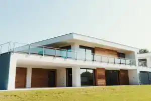 Fitromax Apartmanház, Ajka