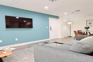 The Lofts on Clematis 201 Downtown Apartments, West Palm Beach