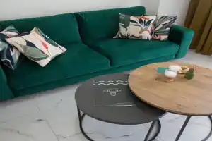 ArtLife apartments (FAUNA), Avsallar