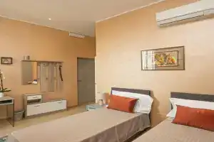 Affittacamere Gioiello Mini-hotel, Genoa