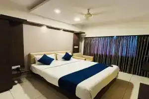 Hotel Sandalwood Inn - Rooms and Spa, Bengaluru