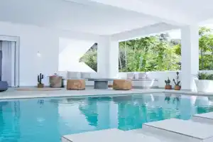 Almyra Seaside Luxury Suites, Panormos