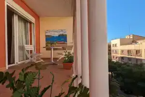 Apartamento en el Corazón de la Ciudad con Balcón Amplio - El Balcó de Tarraco, Tarragona