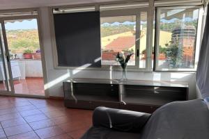 Casa Maretna, Aci Castello