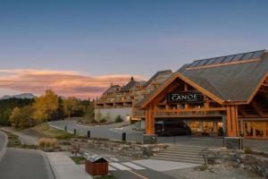 Hotel Canoe and Suites, Banff