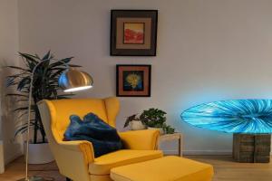EITHER Private 2B2B OR Shared 1B1B, Luxury, Bright, Spacious Apartments, Berlin