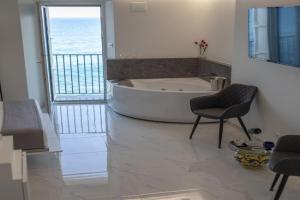 U Scrusciu d’u Mari Luxury Suite Guest house, Cefalu