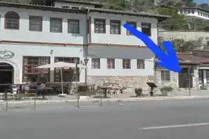 Badejani Room, Berat